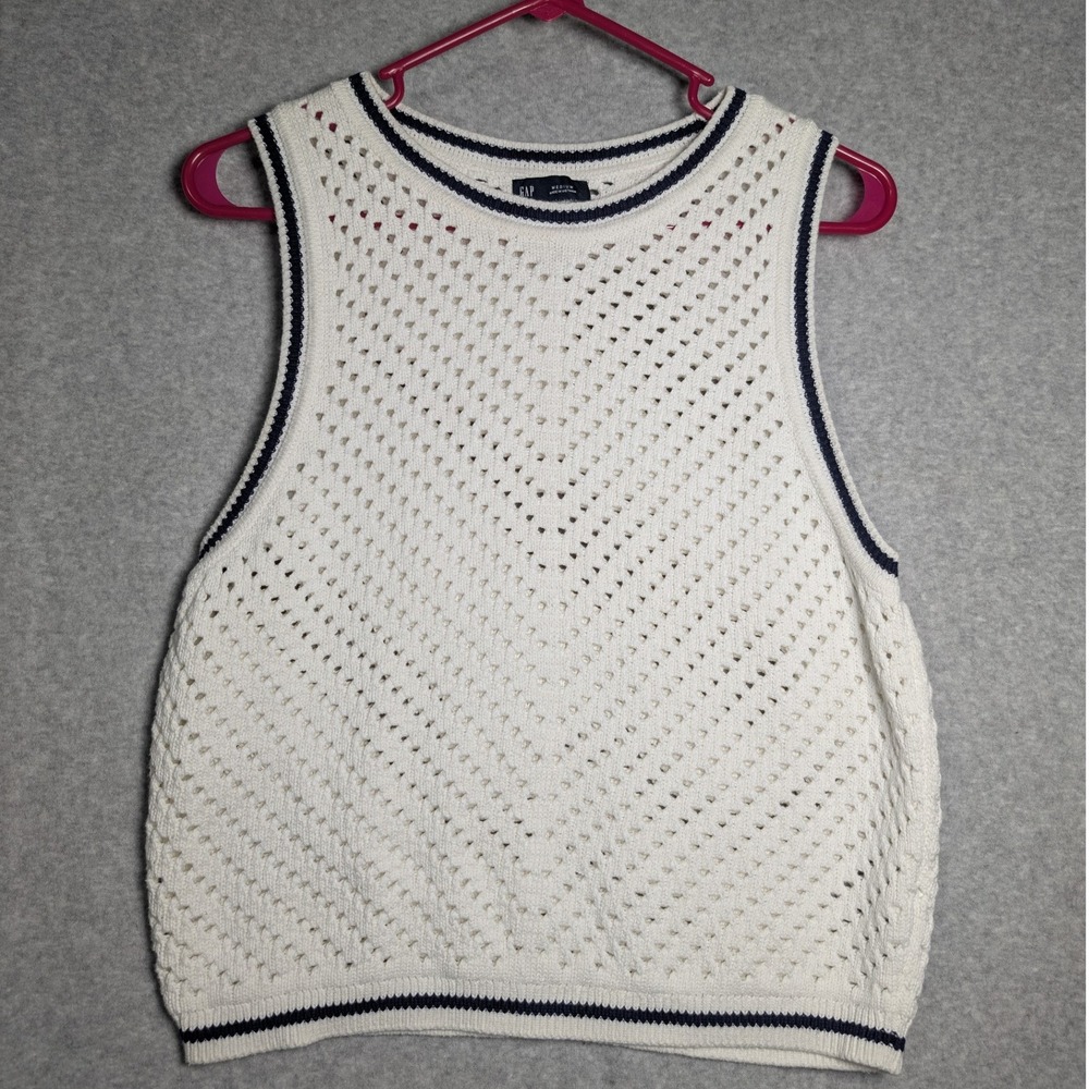 Gap Crochet Knit Sweater Vest Womens Medium Preppy Nautical Tenniscore Airy